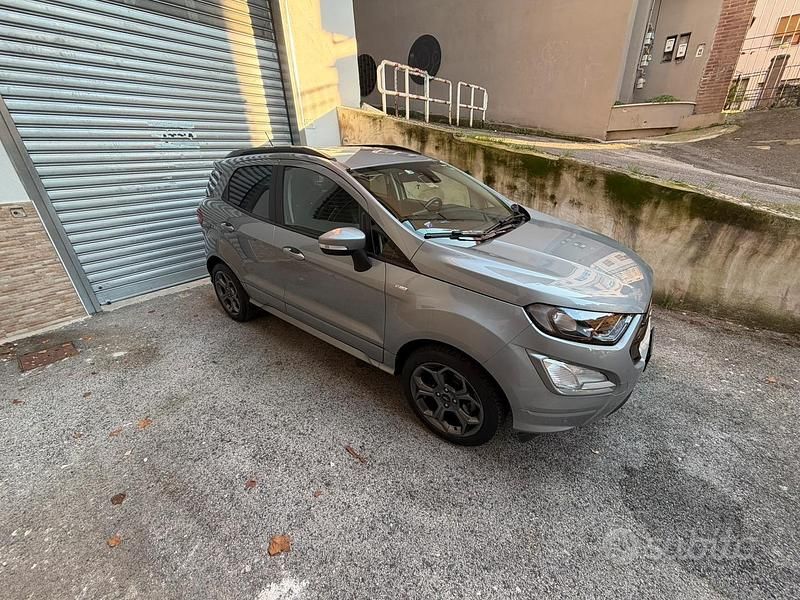 Usata Ford Ecosport 125 CV (91 kW) 2021 Grigio SUV