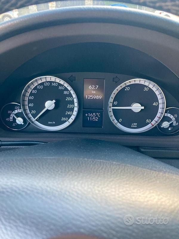 Usata Mercedes C220 150 CV (110 kW) 2007 Grigio Station wagon