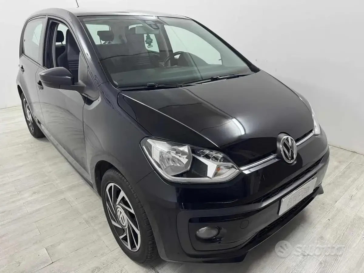 Usata VW up! Move 60 CV (44 kW) 2019 Nero Utilitaria