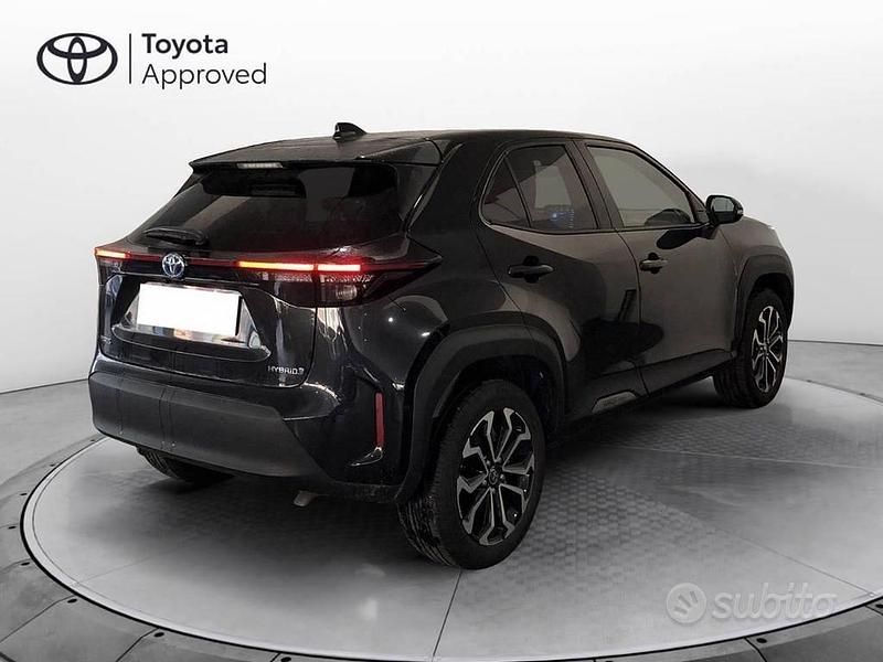 Usata Toyota Yaris Cross Trend 116 CV (85 kW) 2021 Black met SUV