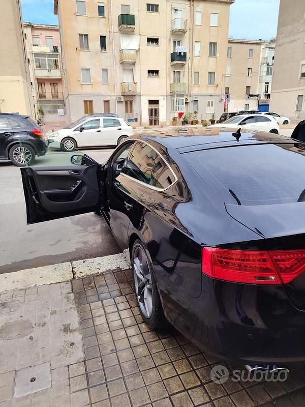 Begagnad Audi A5 2014 Svart Sportkupé