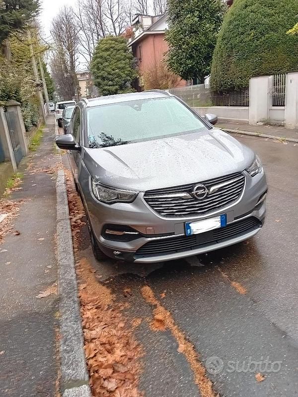 Usata Opel Grandland X Ultimate 131 CV (96 kW) 2019 Grigio SUV