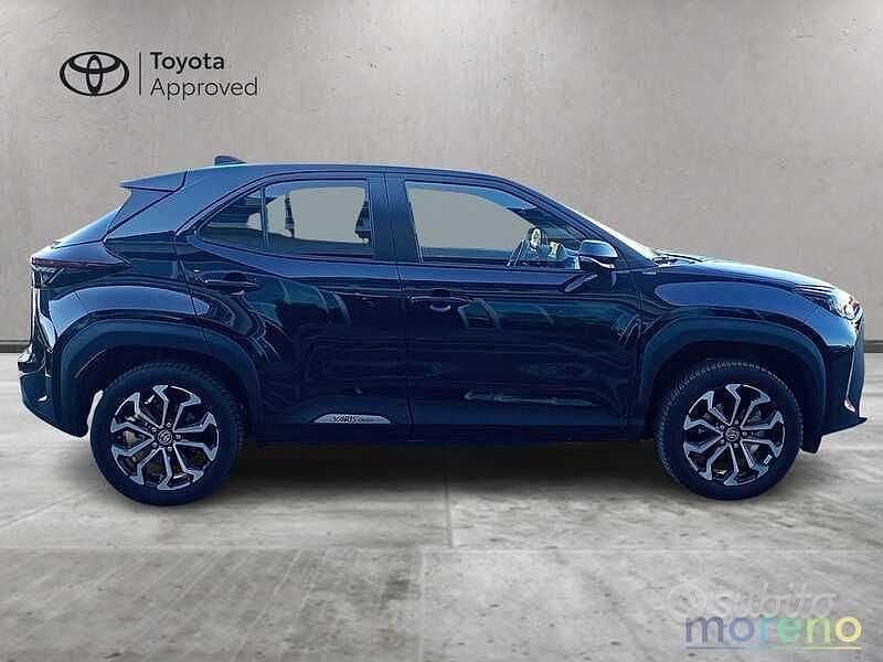Usata Toyota Yaris Cross Trend 116 CV (85 kW) 2022 Nero SUV