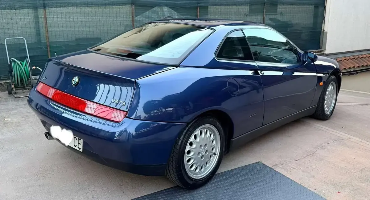 Usata Alfa Romeo GTV 201 CV (147 kW) 1996 Blu/azzurro Coupé