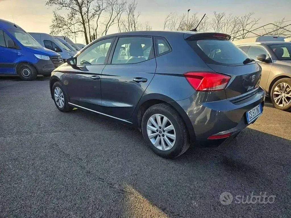 Usata Seat Ibiza Business 80 CV (58 kW) 2023 Grigio Utilitaria
