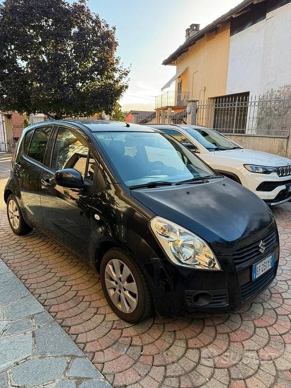 Usata Suzuki Splash 86 CV (63 kW) 2011 Nero Utilitaria