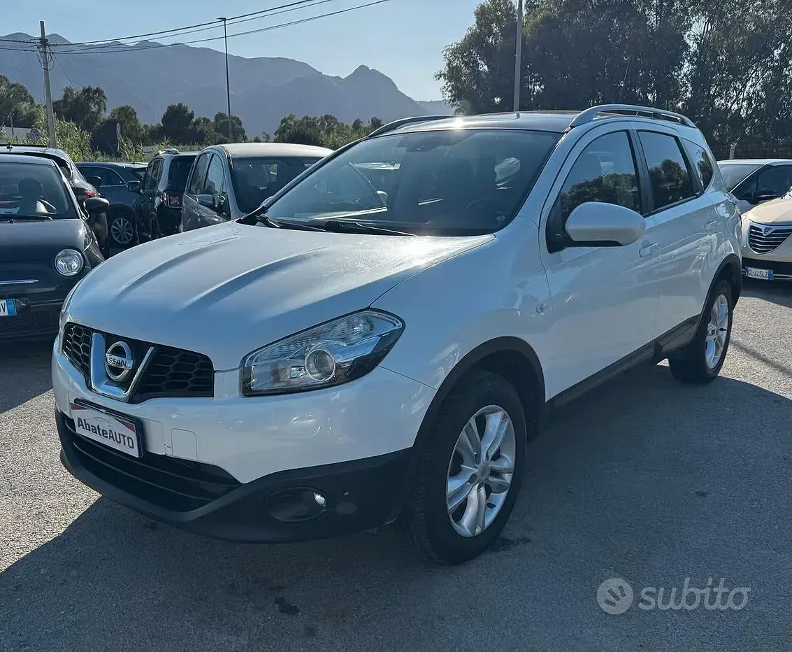 Usata Nissan Qashqai +2 Tekna 110 CV (80 kW) 2013 Bianco SUV