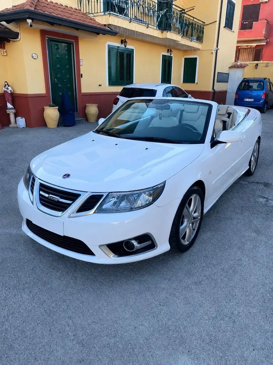 Usata Saab 9-3 Cabriolet 160 CV (117 kW) 2011 Bianco Cabrio