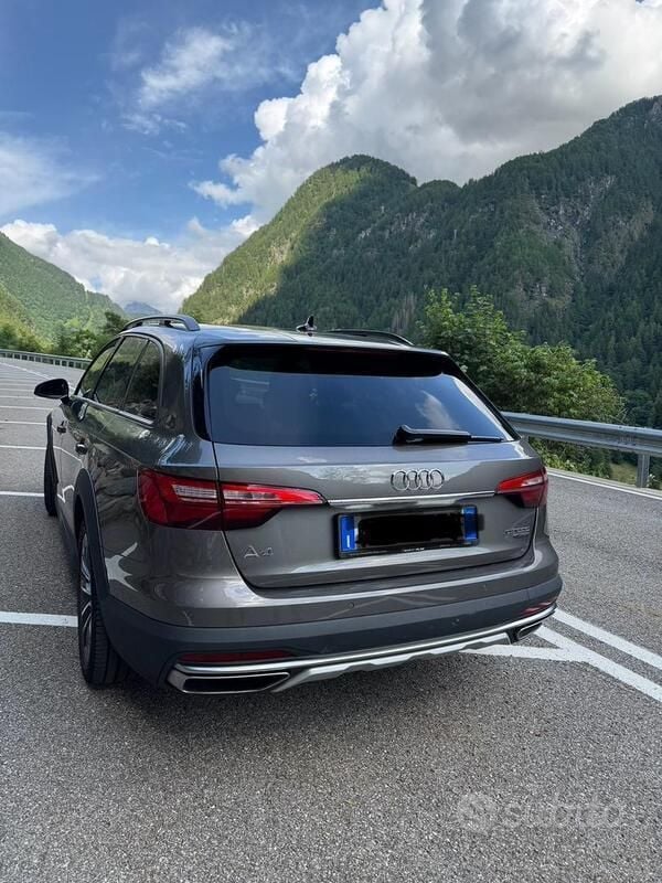 Usata Audi A4 Allroad 150 CV (110 kW) 2022 Grigio Station wagon