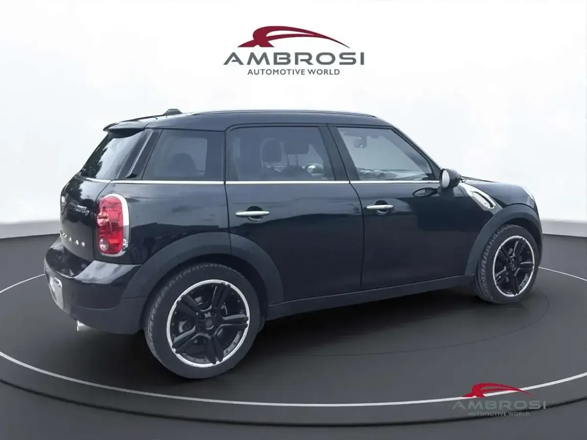 Second-hand Mini Cooper D Countryman 111 CP (81 kW) 2014 Negru SUV