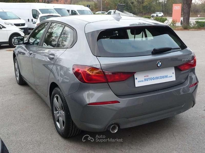 Usata BMW 116 Advantage 116 CV (85 kW) 2022 Grigio Utilitaria