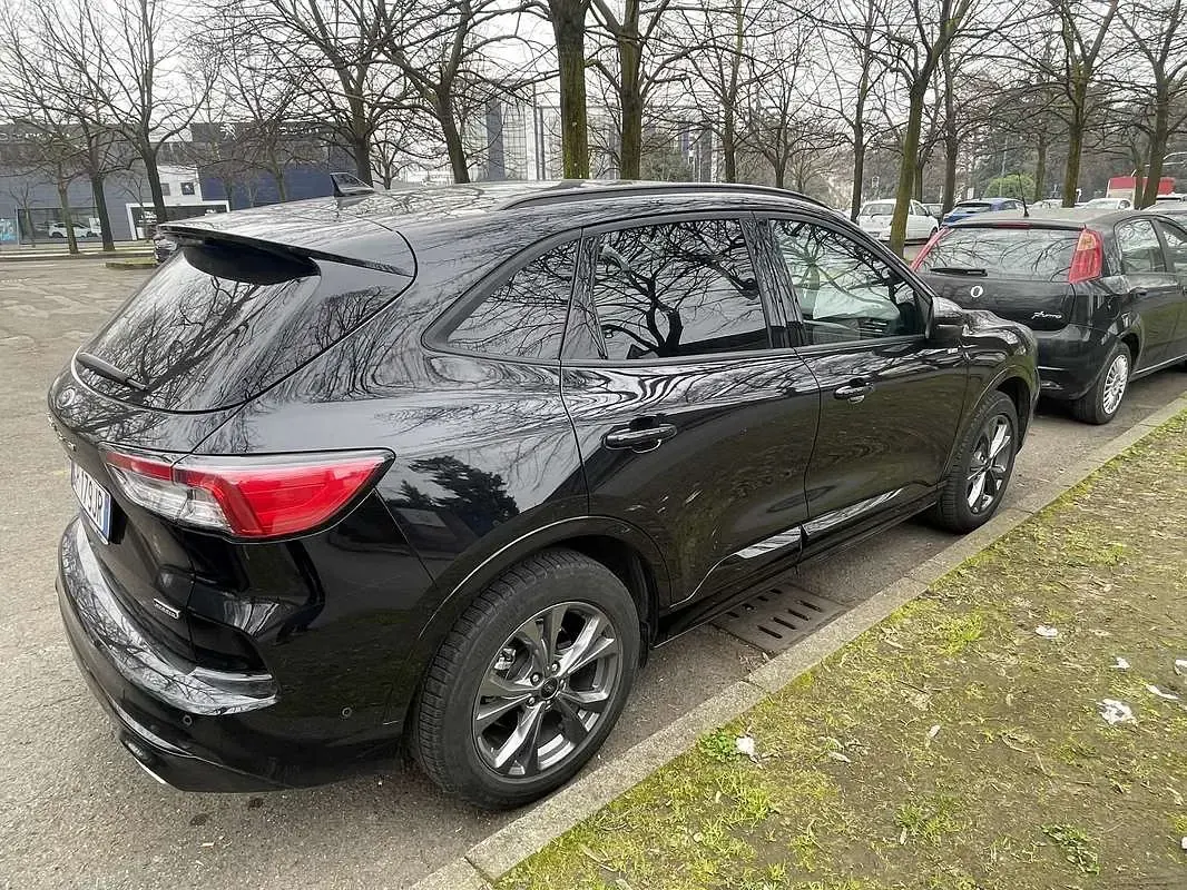 Usata Ford Kuga ST-Line X 152 CV (111 kW) 2023 SUV