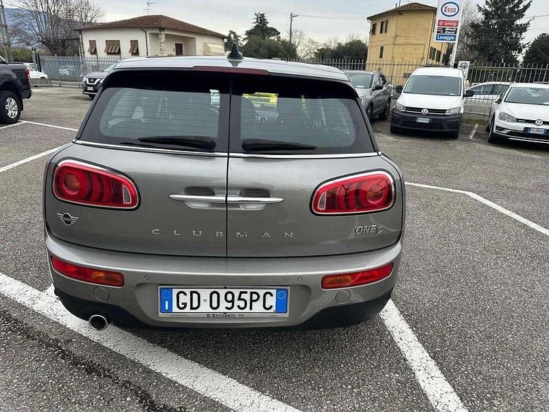 Usata Mini One D Clubman 116 CV (85 kW) 2021 Grigio Station wagon