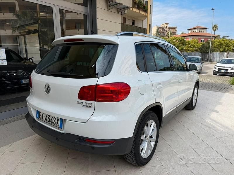 Usata VW Tiguan R-line BlueMotion 140 CV (102 kW) 2015 Bianco SUV