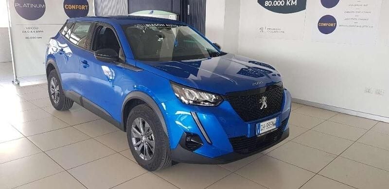 Usata Peugeot 2008 Active 101 CV (74 kW) 2022 Blu/azzurro SUV