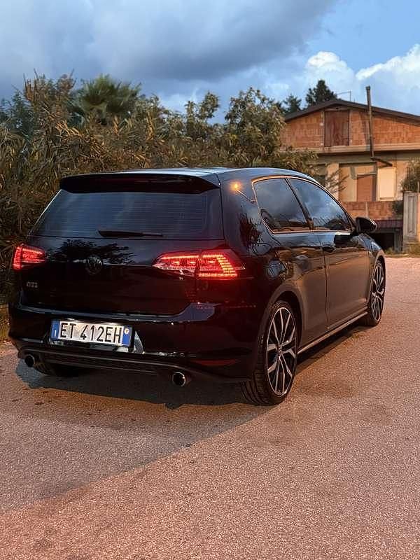 Usata VW Golf GTI 220 CV (161 kW) 2013 Nero Berlina