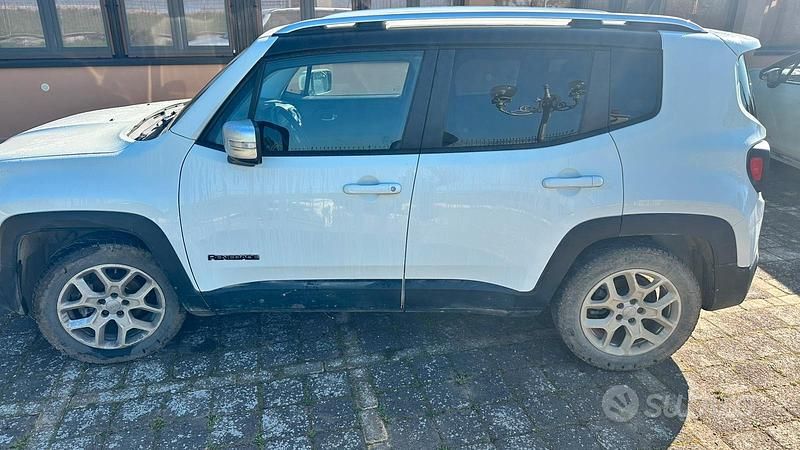 Usata Jeep Renegade Limited 120 CV (88 kW) 2014 Bianco SUV