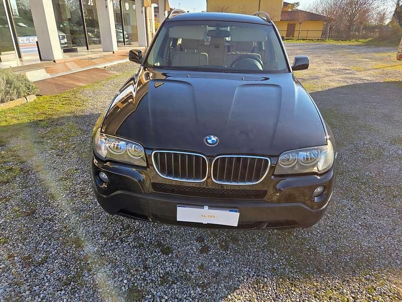 Nero Usata 2006 BMW X3 SUV | 4900 € (Buon prezzo) - Immagine 1/4