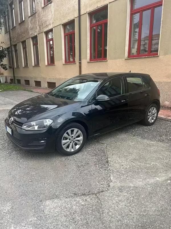 Usata VW Golf VII 110 CV (80 kW) 2017 Nero Berlina
