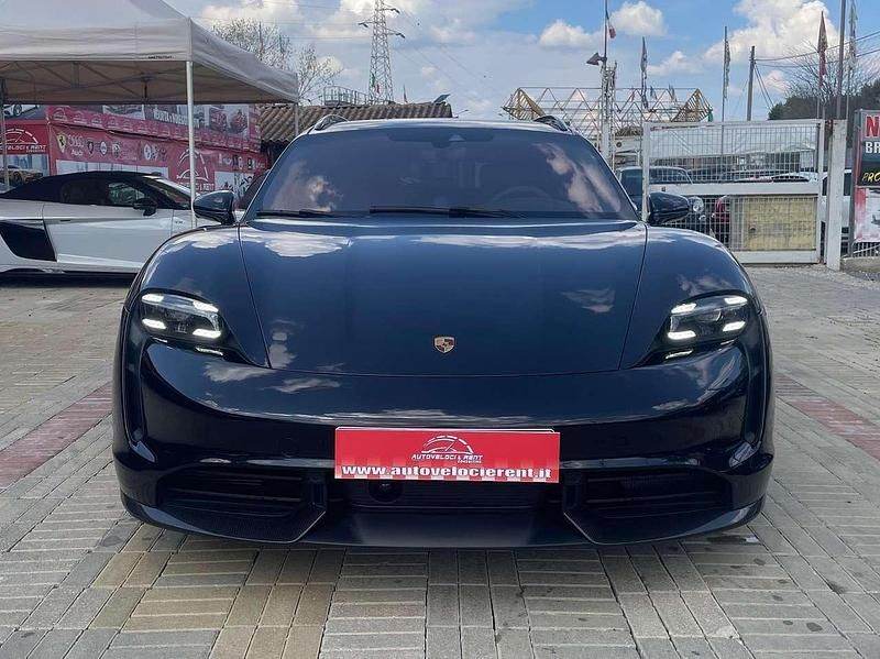 Usata Porsche Taycan Turbo S Sport Turismo Sport Turismo 559 kW (761 CV) 2023 Nero Station wagon