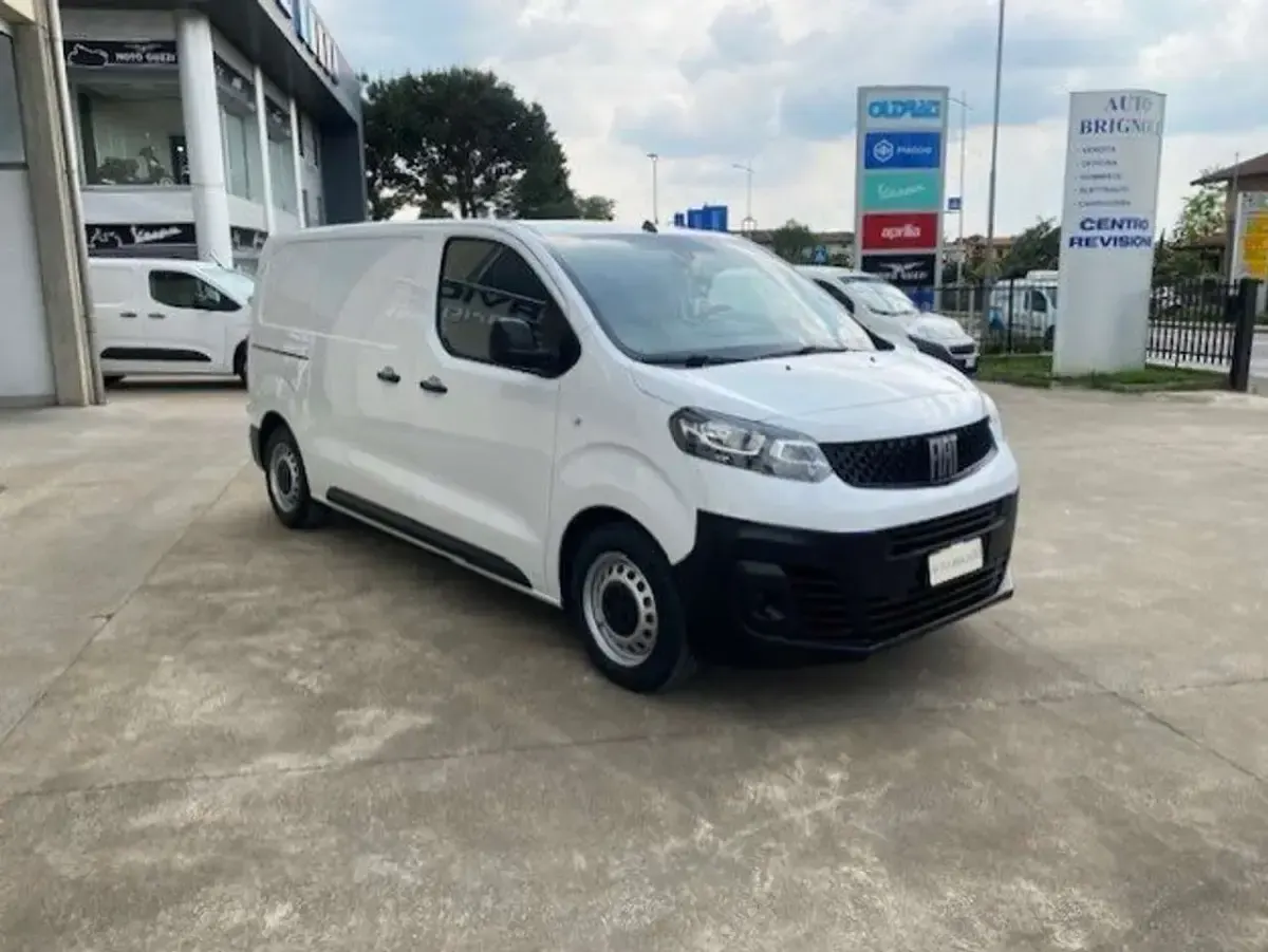 Usata Fiat Scudo 120 CV (88 kW) 2023 Bianco Furgone