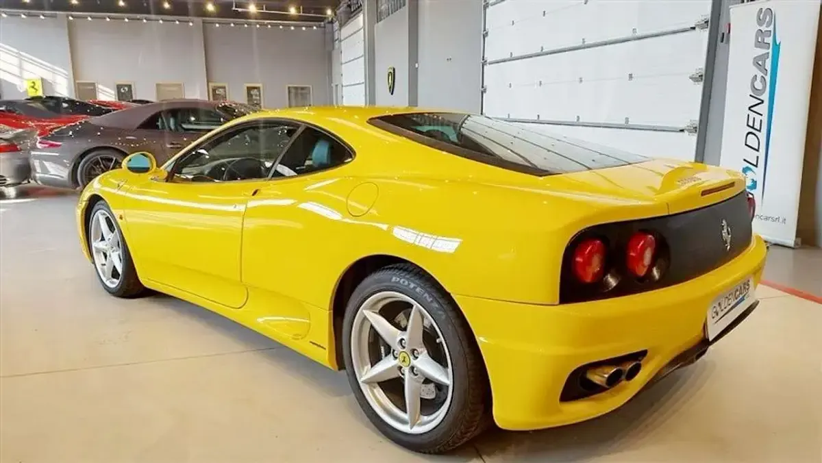 Usata Ferrari 360 400 CV (294 kW) 2000 Giallo Coupé
