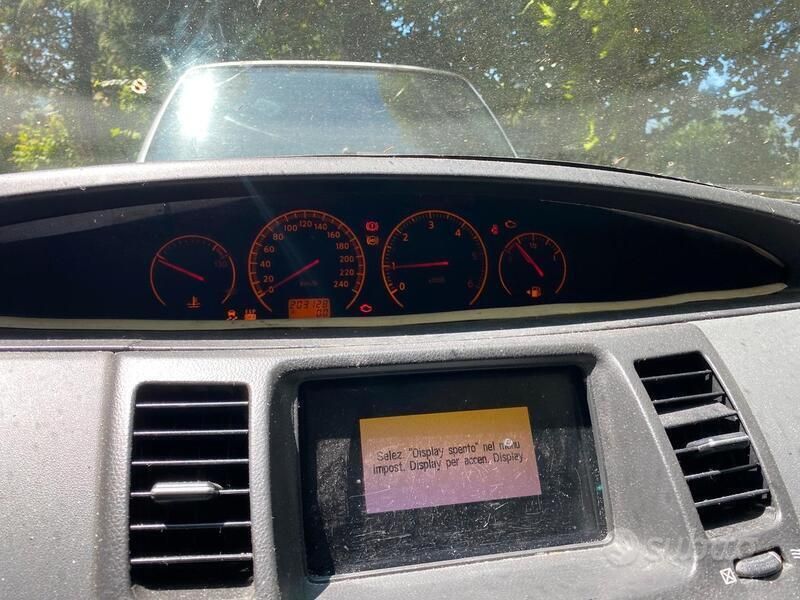 Usata Nissan Primera 75 CV (55 kW) 2006 Utilitaria