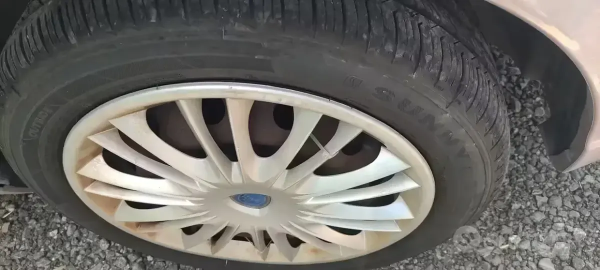 Usata Lancia Ypsilon 69 CV (50 kW) 2011 Utilitaria