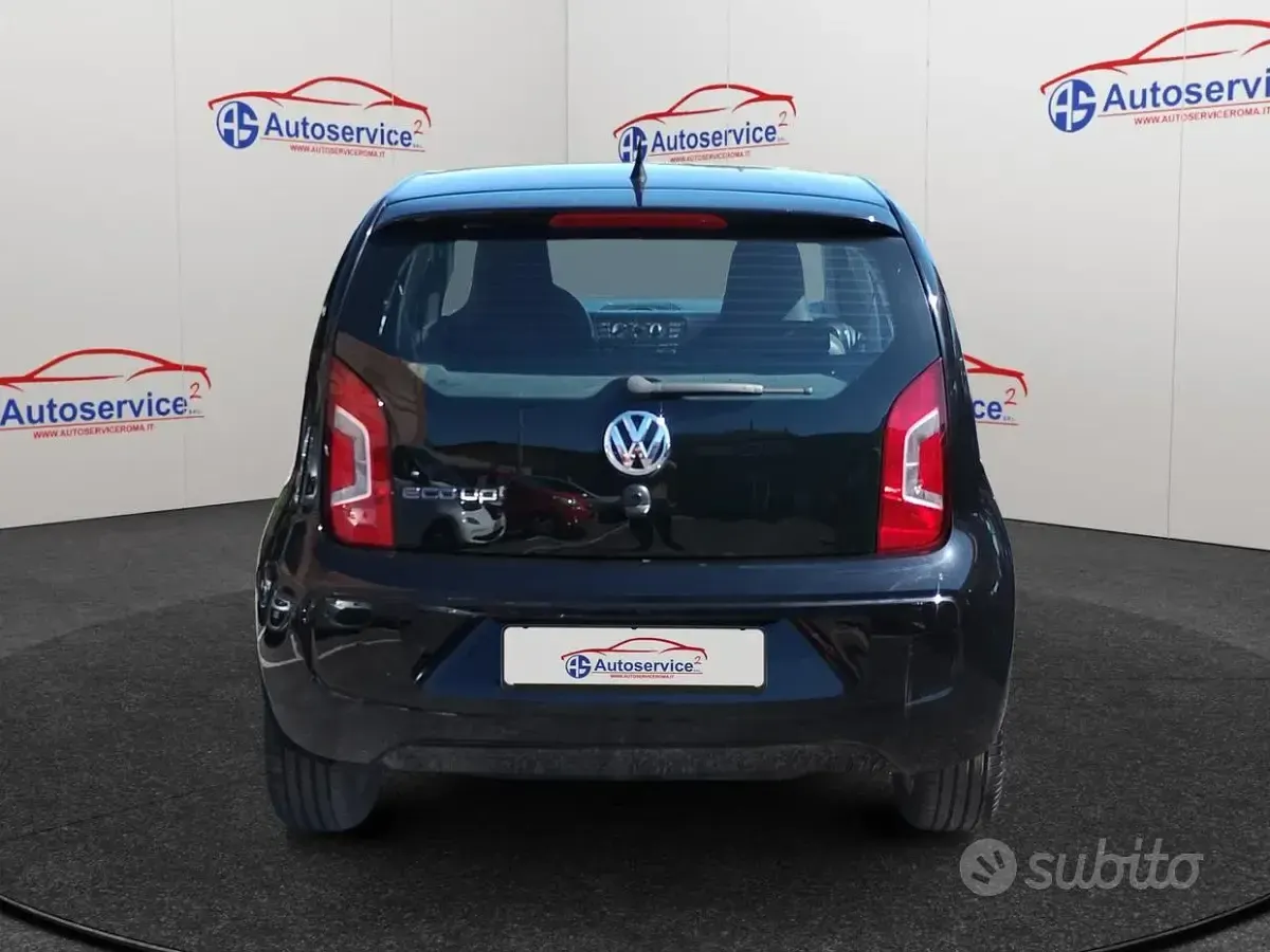 Usata VW up! move up! 68 CV (50 kW) 2016 Nero Utilitaria