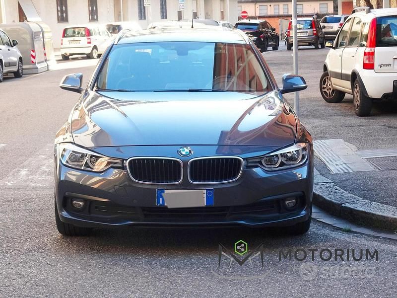 Usata BMW 318 M Sport 150 CV (110 kW) 2018 Grigio Berlina