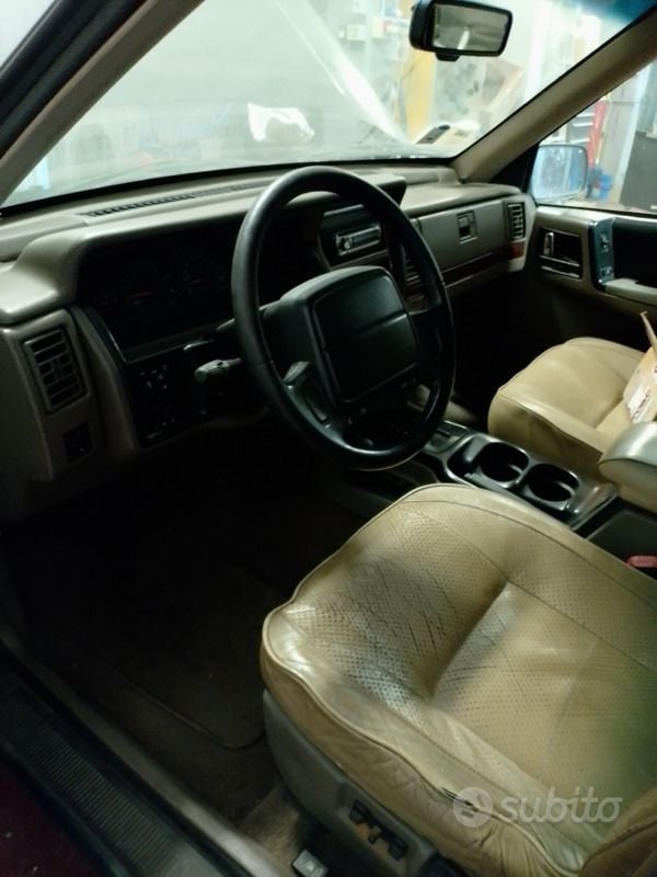 Usata Jeep Grand Cherokee 223 CV (164 kW) 1997 Verde SUV