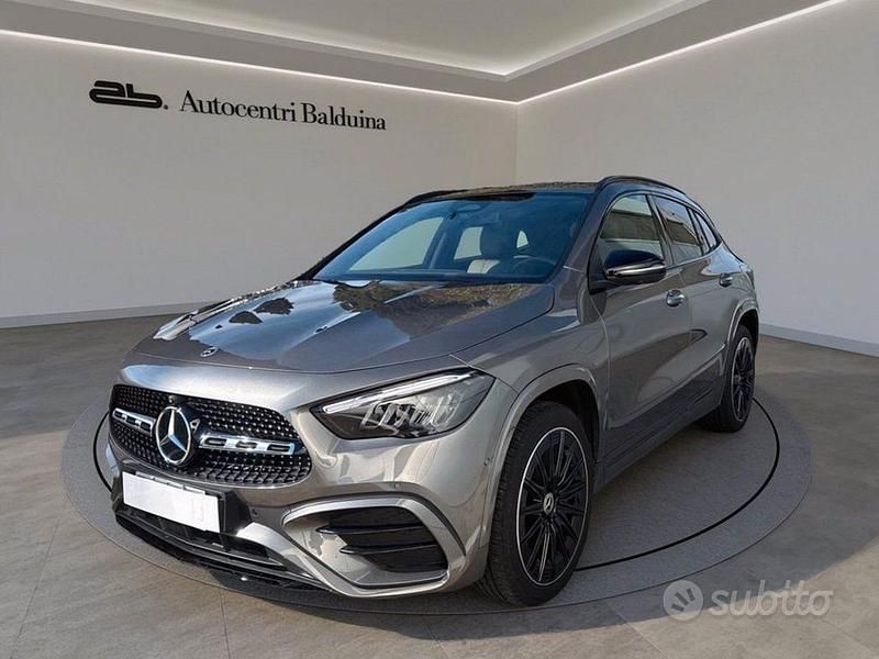Usata Mercedes GLA250 AMG Line Premium Plus 218 CV (160 kW) 2024 Grigio SUV