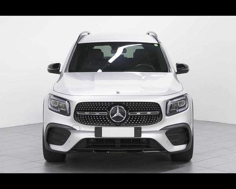 Usata Mercedes GLB200 Premium 150 CV (110 kW) 2023 Argento SUV