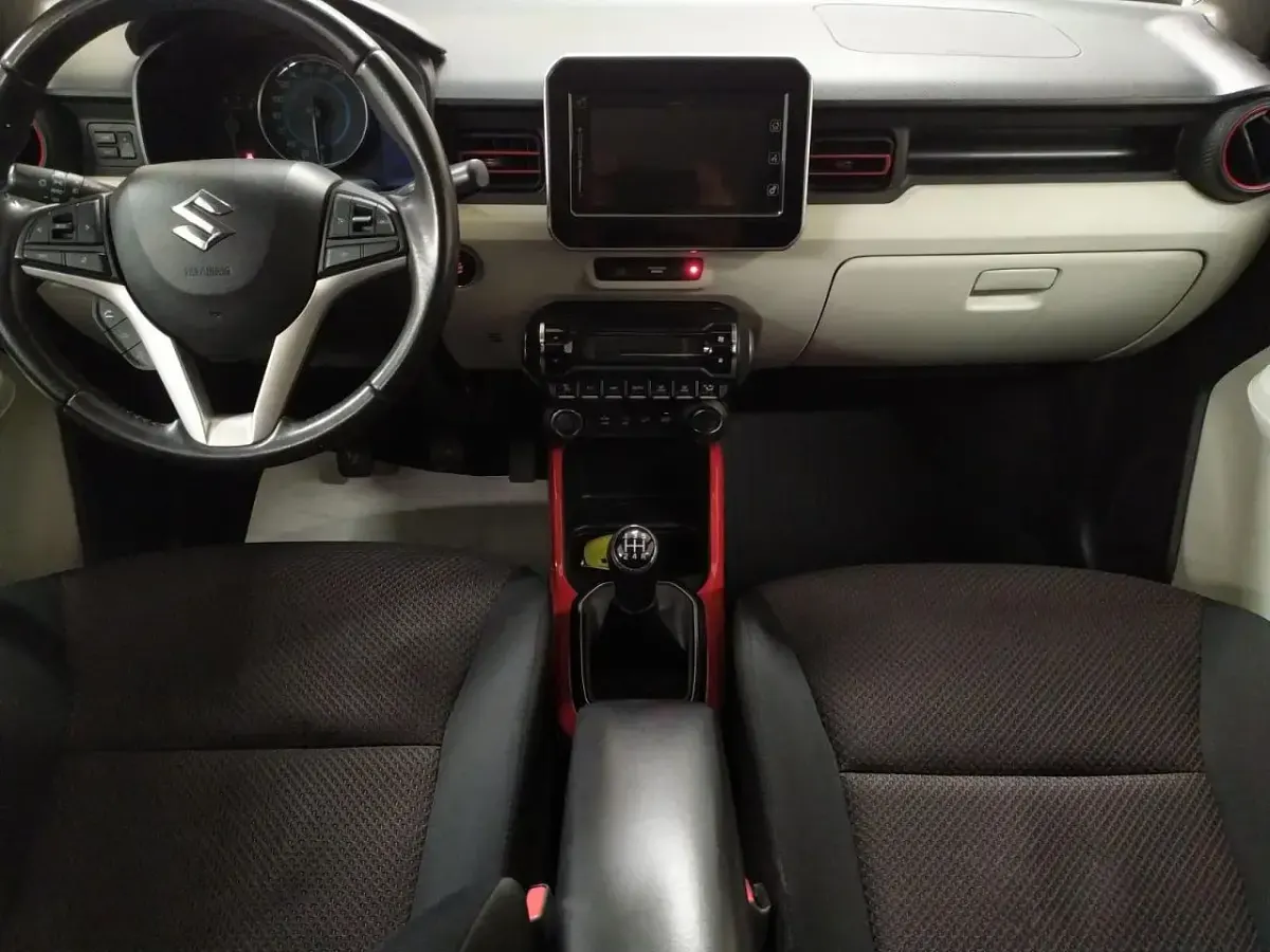 Usata Suzuki Ignis 90 CV (66 kW) 2018 Grigio SUV