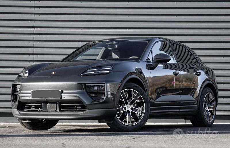 Usata Porsche Macan 4 Electric 264 kW (360 CV) 2024 Antracite SUV