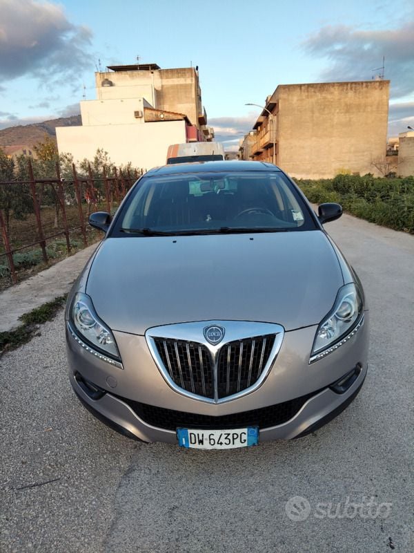 Usata 2009 Lancia Delta Due volumi | 3400 € (Buon prezzo) - Immagine 1/4
