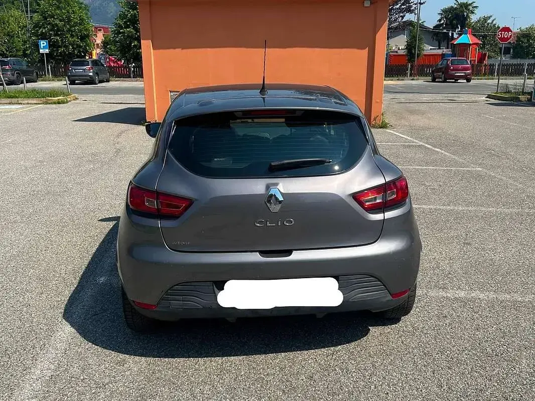 Usata Renault Clio IV 75 CV (55 kW) 2015 Argento Berlina