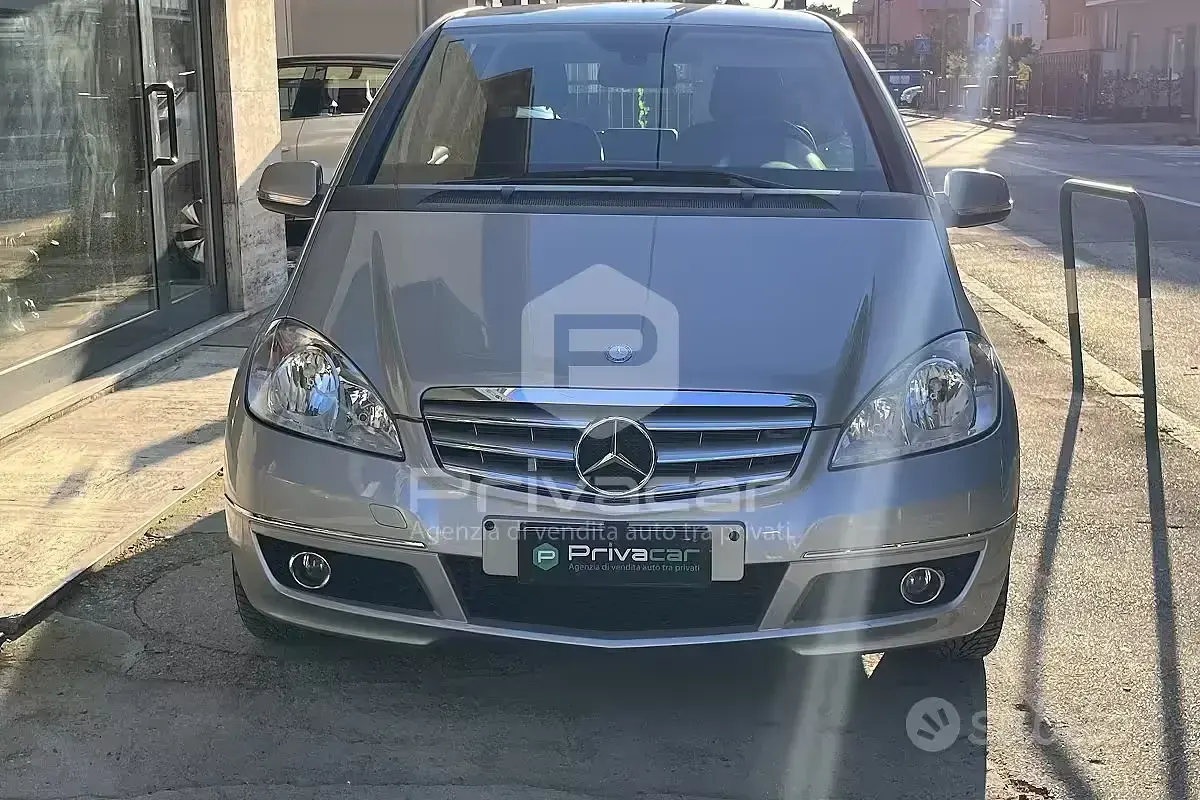 Usata Mercedes A160 Avantgarde 95 CV (69 kW) 2009 Grigio Monovolume