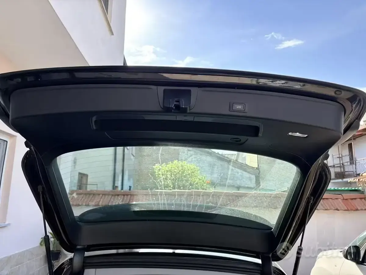Usata Audi A4 Business 150 CV (110 kW) 2018 Nero Station wagon