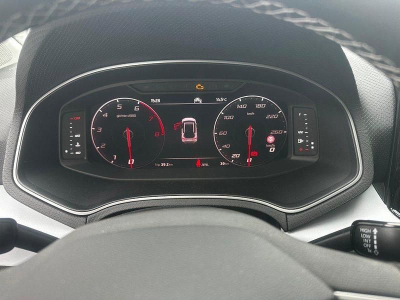 Nuova Seat Arona Black Edition 95 CV (69 kW) 2025 Blu SUV