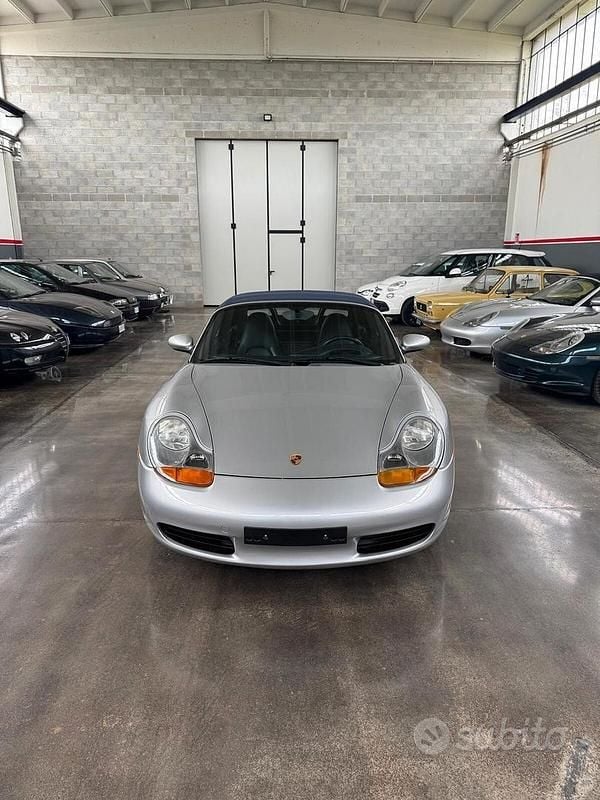 Usata Porsche Boxster 220 CV (161 kW) 2000 Cabrio