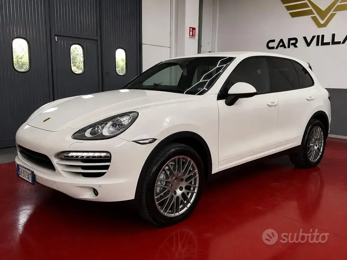 Usata Porsche Cayenne 245 CV (180 kW) 2012 Bianco SUV
