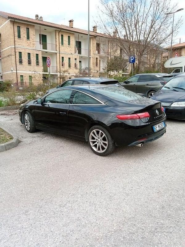 Usata Renault Laguna Coupé 150 CV (110 kW) 2010 Nero Coupé
