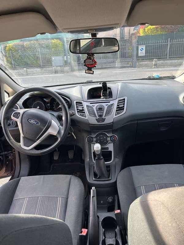 Usata Ford Fiesta Titanium 68 CV (50 kW) 2009 Utilitaria