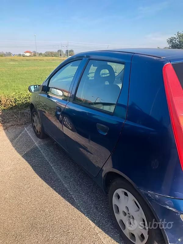 Usata Fiat Punto 2000 Utilitaria