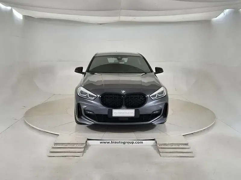 Usata BMW 120 M Sport 190 CV (139 kW) 2020 Grigio Utilitaria