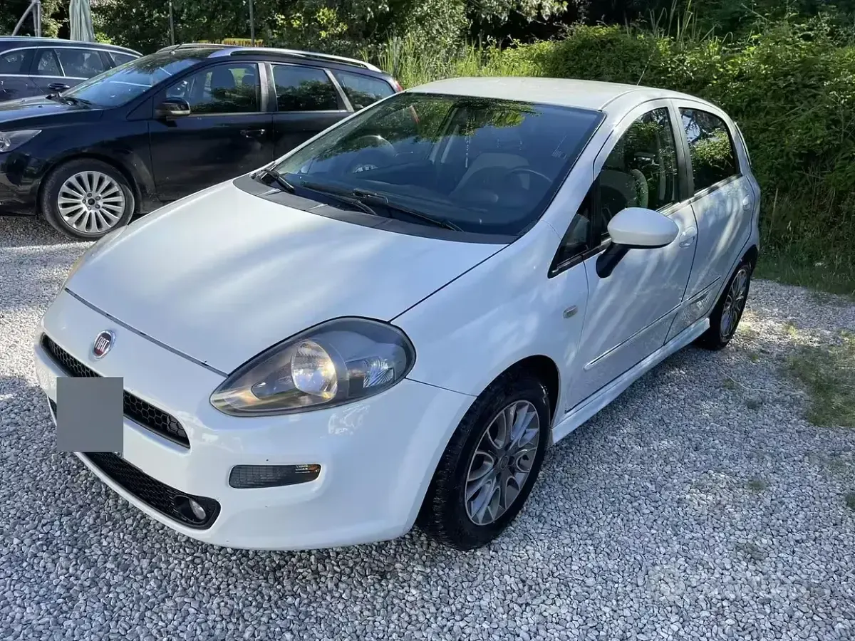 Usata Fiat Punto Evo 75 CV (55 kW) 2012 Bianco Utilitaria