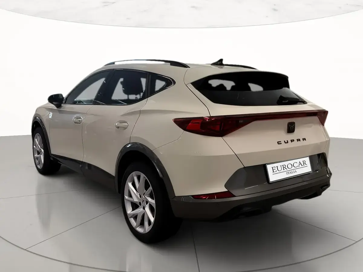 Usata Cupra Formentor 150 CV (110 kW) 2024 Bianco candy SUV