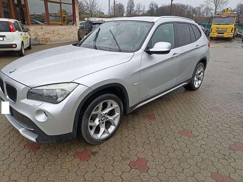 Usata BMW X1 177 CV (130 kW) 2011 Grigio SUV