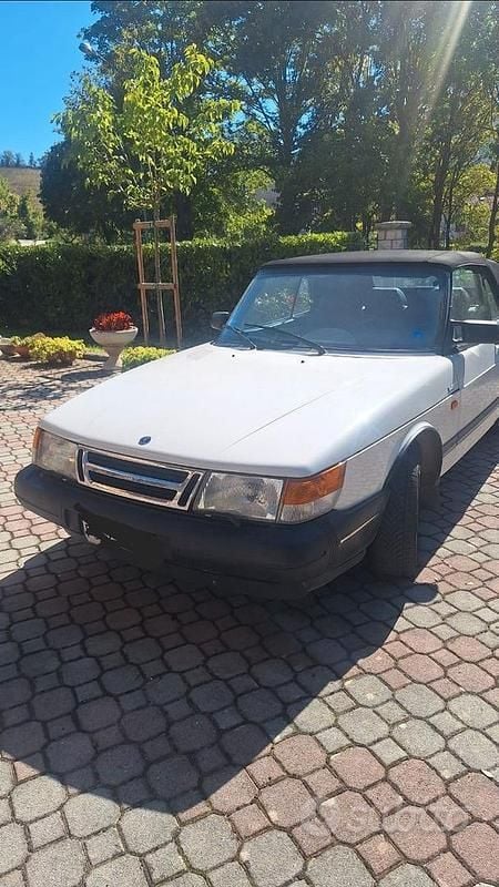 Begagnad Saab 900 141 HK (103 kW) 1991 Vit